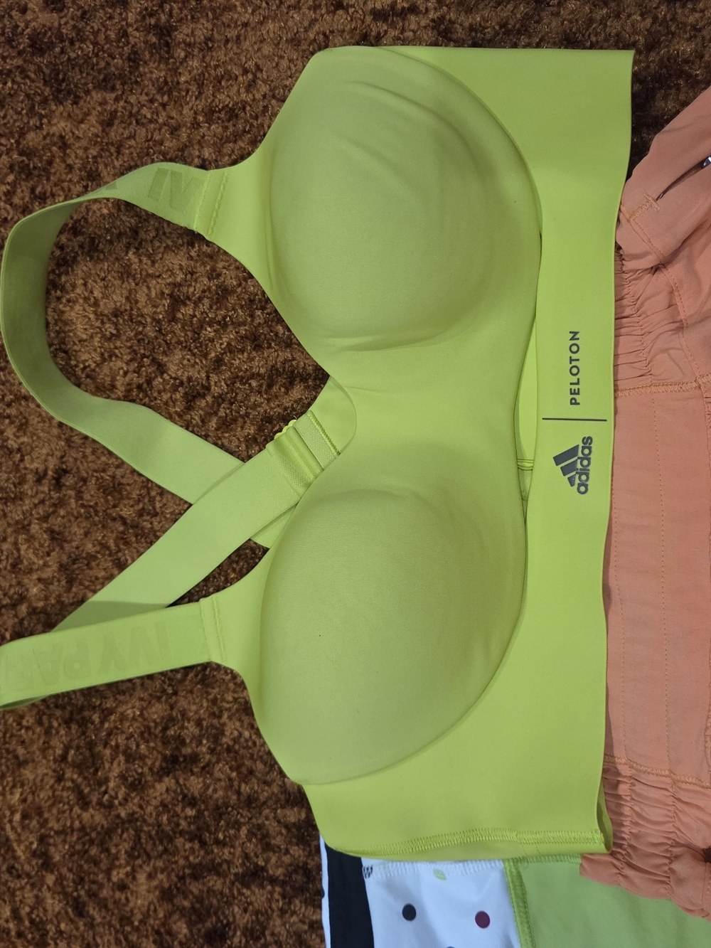 Activewear Bundle Diff Sizes - Picture 10 of 14